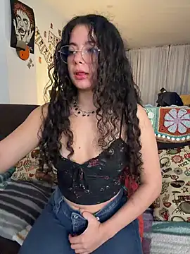 Antoniart  online show from May 2026 02:08:02 AM