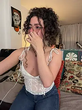 Antoniart  online show from March 2026 02:53:01 AM