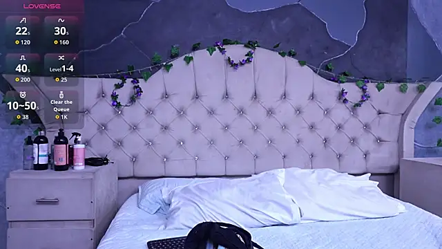 AmberGreyy  online show from March 2026 12:50:02 PM