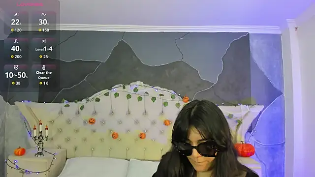 AmberGreyy  online show from October 2025 05:45:01 PM