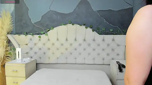 AmberGreyy  online show from January 2026 05:52:01 PM