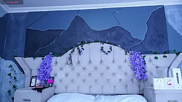 AmberGreyy  online show from June 2026 07:52:02 PM