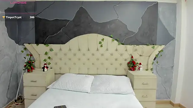 AmberGreyy  online show from December 2025 06:08:01 PM