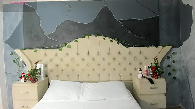 AmberGreyy  online show from December 2025 04:23:02 PM