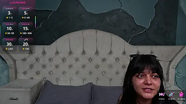 AmberGreyy  online show from February 2026 03:23:01 PM