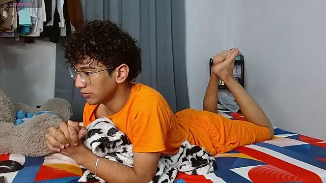 harrytwink18 online show from February 2026 04:40:02 AM