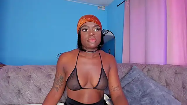 IsabellaBromsS online show from March 2026 12:31:01 PM