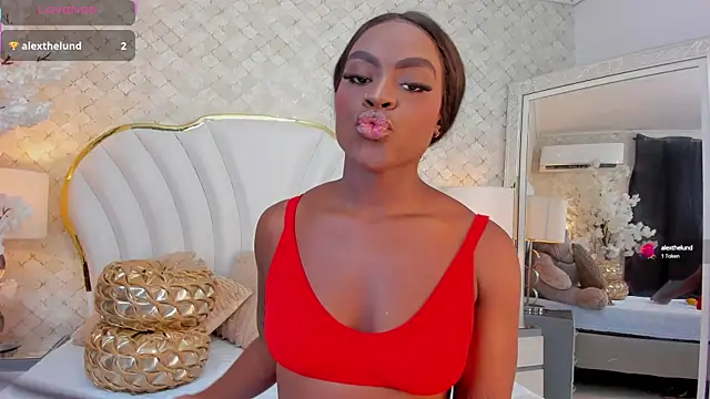 Snapshot of IsabellaBromsS chatting on October 2025 10:10:02 PM IsabellaBromsS online show from October 2025 10:10:02 PM