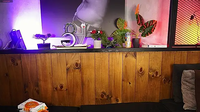 andrewortix online show from May 2026 01:12:01 AM