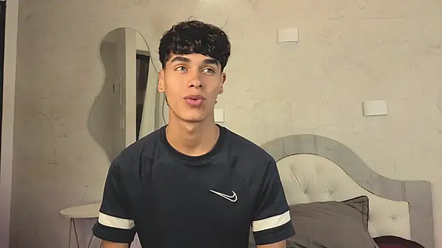 andrewortix online show from March 2026 04:34:02 AM