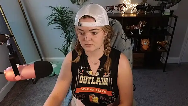 Snapshot of rodeobrii chatting on November 2025 06:40:02 PM rodeobrii online show from November 2025 06:40:02 PM