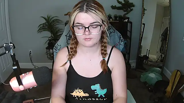 rodeobrii online show from February 2026 03:40:02 AM