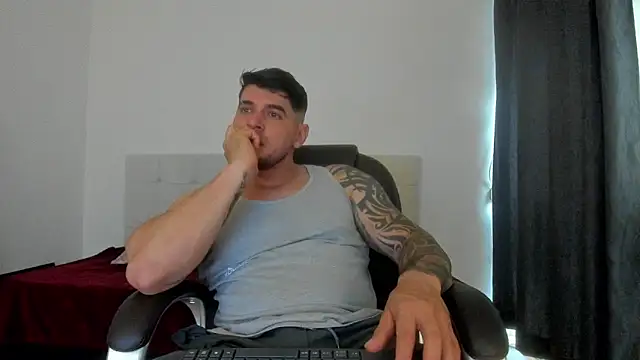 Teilor Creed online show from October 2025 07:02:02 PM