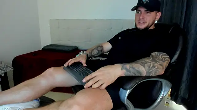 Teilor Creed online show from February 2026 07:47:01 PM