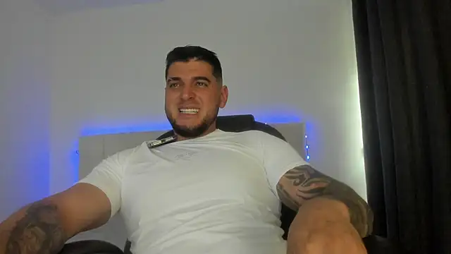 Teilor Creed online show from February 2026 09:44:01 PM