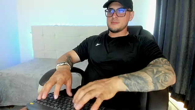 Teilor Creed online show from March 2026 08:53:01 PM