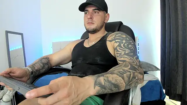 Teilor Creed online show from December 2025 06:24:01 PM