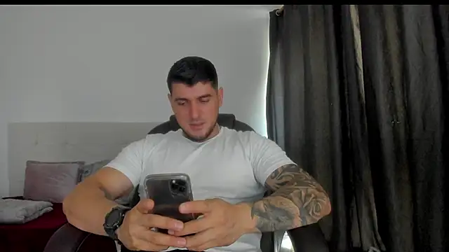 Teilor Creed online show from November 2025 07:29:02 PM