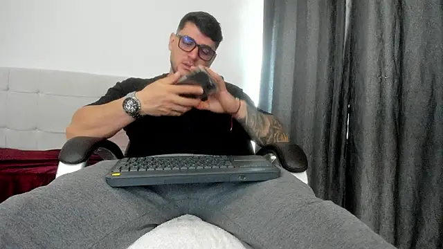 Teilor Creed online show from November 2025 02:55:01 PM