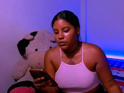 Snapshot of ladypussy69 chatting on November 2025 03:45:02 AM ladypussy69 online show from November 2025 03:45:02 AM