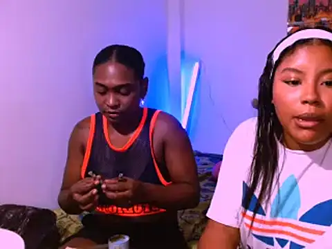 ladypussy69 online show from October 2025 07:16:02 PM