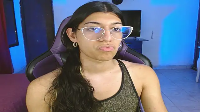 engielphoenis14 online show from February 2026 09:26:01 PM