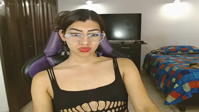 engielphoenis14 online show from June 2026 01:12:02 PM