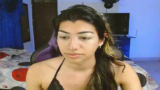 engielphoenis14 online show from March 2025 01:29:01 PM