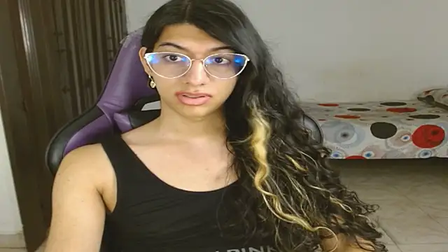 engielphoenis14 online show from September 2025 09:32:01 PM