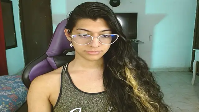 engielphoenis14 online show from January 2026 05:11:02 AM