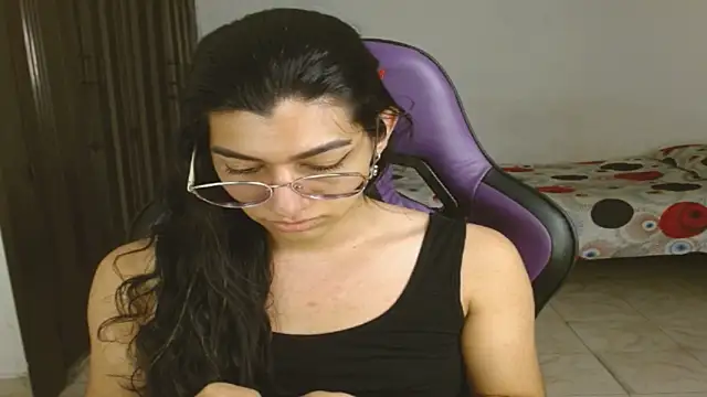 engielphoenis14 online show from September 2025 09:07:01 PM