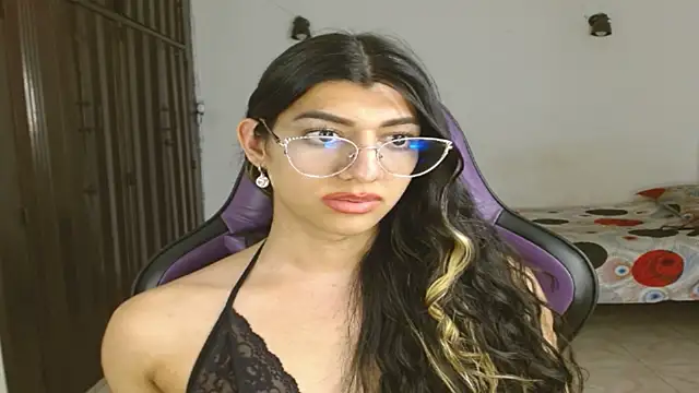 engielphoenis14 online show from September 2025 09:32:02 PM