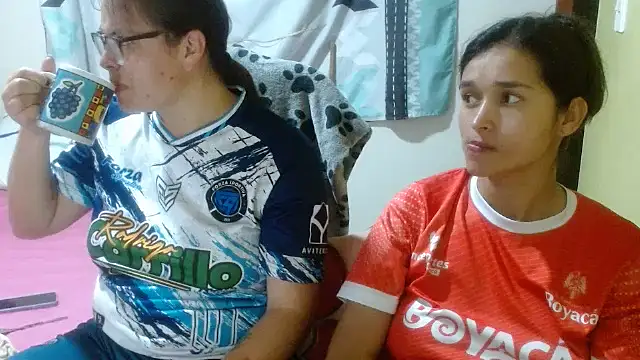 Snapshot of clayre_and_jill chatting on November 2025 08:18:02 AM clayre and jill online show from November 2025 08:18:02 AM