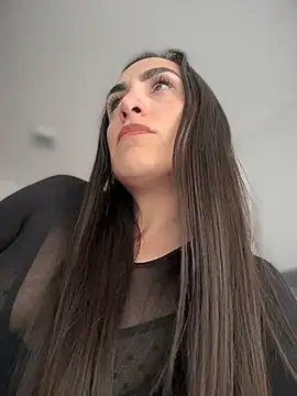 alessandra-a online show from October 2025 08:32:02 PM