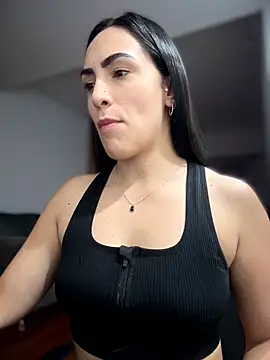 alessandra-a online show from April 2026 11:40:02 PM