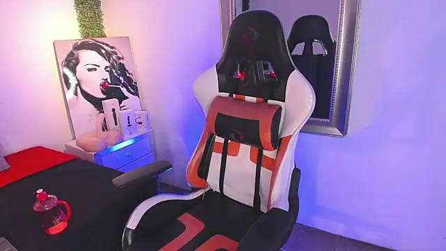 Snapshot of _Victoria____ chatting on December 2024 09:16:02 PM Victoria online show from December 2024 09:16:02 PM