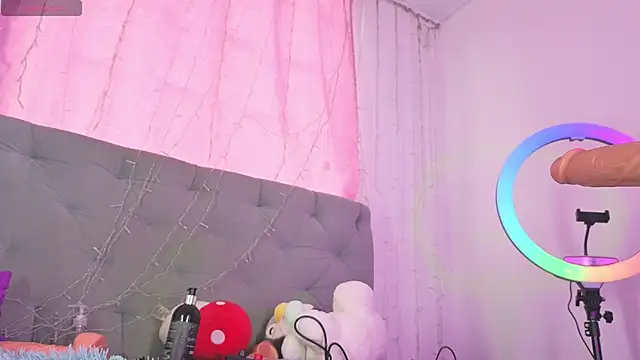 gabbiefoxthx online show from May 2026 09:13:01 PM