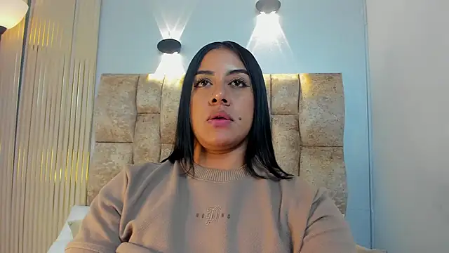 amatista  smith online show from September 2025 09:03:01 PM