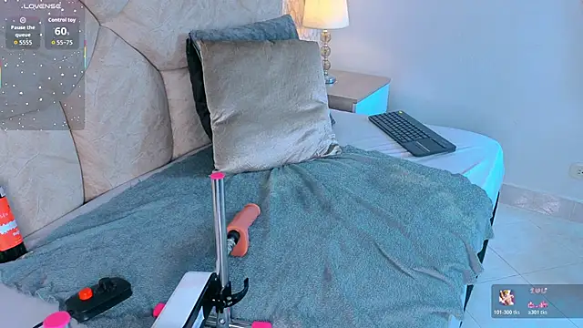 amatista  smith online show from March 2026 08:38:02 PM