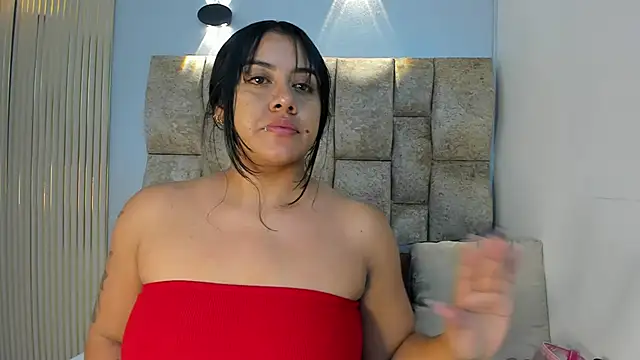 amatista  smith online show from October 2025 01:55:02 PM