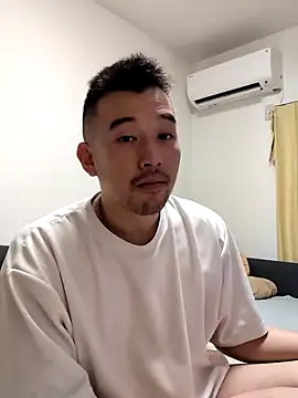 Snapshot of KOUHEY2023 chatting on January 2025 12:37:02 PM KOUHEY2023 online show from January 2025 12:37:02 PM