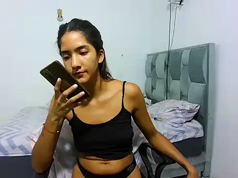 singlemom4 online show from October 2025 07:26:01 PM