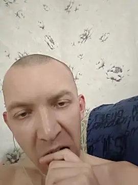 MityaXLoves online show from April 2026 06:06:01 PM