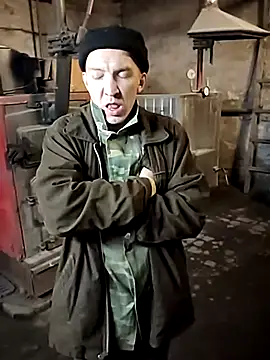 MityaXLoves online show from December 2025 06:02:01 PM