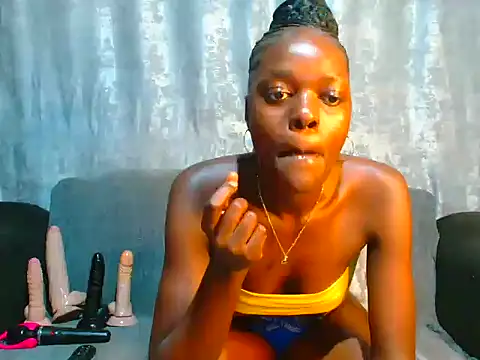 Snapshot of VANESAAMBER23 chatting on October 2025 12:10:02 AM VANESAAMBER23 online show from October 2025 12:10:02 AM