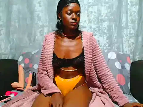 VANESAAMBER23 online show from April 2026 06:27:02 PM