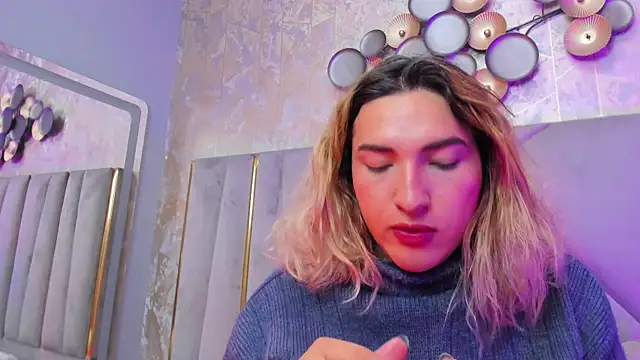 TomLondon  online show from January 2026 01:50:02 PM