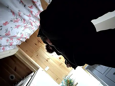 Snapshot of Lilsmokeshow017 chatting on February 2026 08:30:01 AM Lilsmokeshow017 online show from February 2026 08:30:01 AM