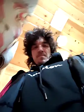 Snapshot of Lilsmokeshow017 chatting on December 2025 04:19:01 PM Lilsmokeshow017 online show from December 2025 04:19:01 PM