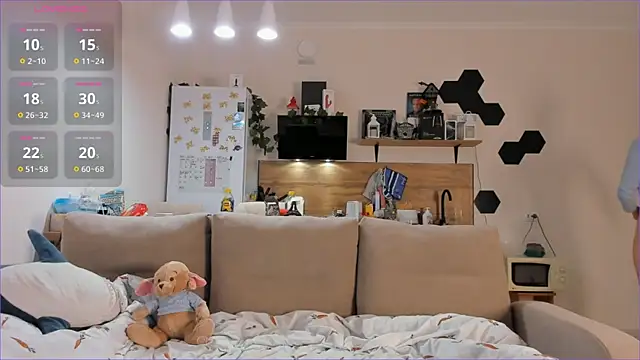 Snapshot of Girl_alone_home chatting on September 2025 03:41:02 PM Girl alone home online show from September 2025 03:41:02 PM